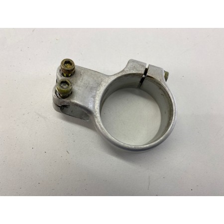 DUCATI 750 ie SS SUPER SPORT 1998-2002 RIGHT HANDLEBARS SUPPORT