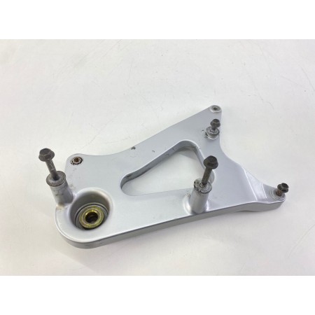 PIASTRA SUPPORTO MARMITTA RUOTA POSTERIORE SYM SYMPHONY S 125 150 4T 2008-2017