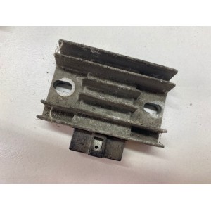 REGOLATORE TENSIONE MALAGUTI MADISON 180 R