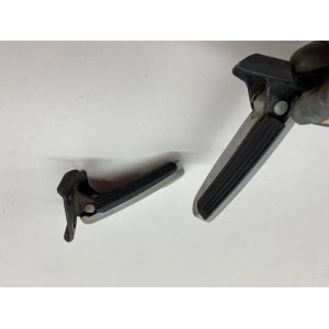 COPPIA PEDANE POSTERIORI DX SX PEDALINE GILERA RUNNER 50 125 ST VX 2005-2008 2