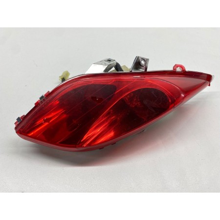 FARO TRASERO DERECHO YAMAHA XMAX X-MAX 250 2011-2013