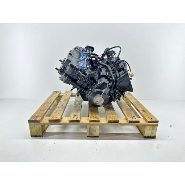 BLOC MOTEUR HONDA CBF 600 2004-2006 PC38E 50000KM