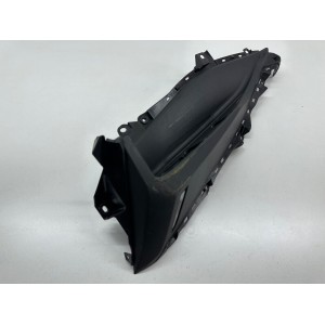 REPOSE-PIEDS PLASTIQUE GAUCHE YAMAHA XMAX X-MAX 400 ABS 2018-2022 2