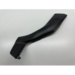 REPOSAPIÉS CARENADO DERECHO YAMAHA XMAX X-MAX 400 ABS 2018-2022 2