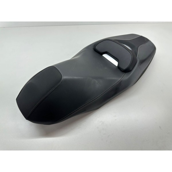 SADDLE WITH BROKEN SUPPORT YAMAHA XMAX X-MAX 400 ABS 2018-2022