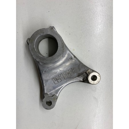 SUPPORT D'ETRIER DE FREIN ARRIERE SUZUKI TL 1000 1997-2002