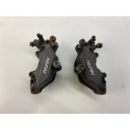PAR DE PINZAS DE FRENO DELANTERAS DERECHA IZQUIERDA HONDA CB 1300 2003-2012