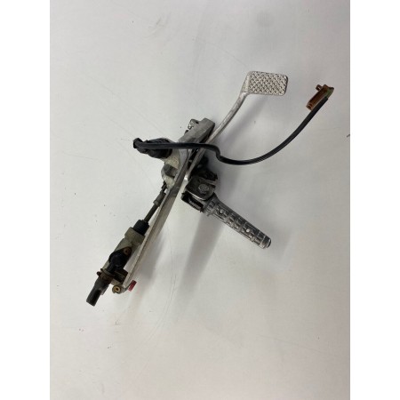 PEDANA PILOTA DESTRA YAMAHA FZR 1000 FZR1000 EXUP 3LE  1992-1996