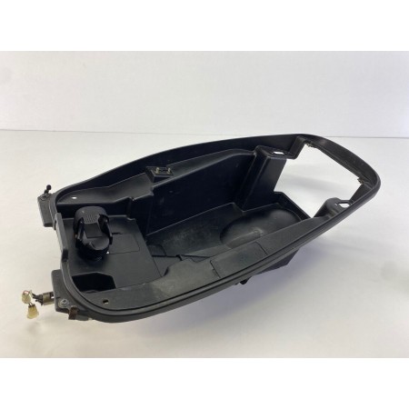KYMCO XCITING 250 2005-2008 COMPARTIMENT SOUS LE SIÈGE