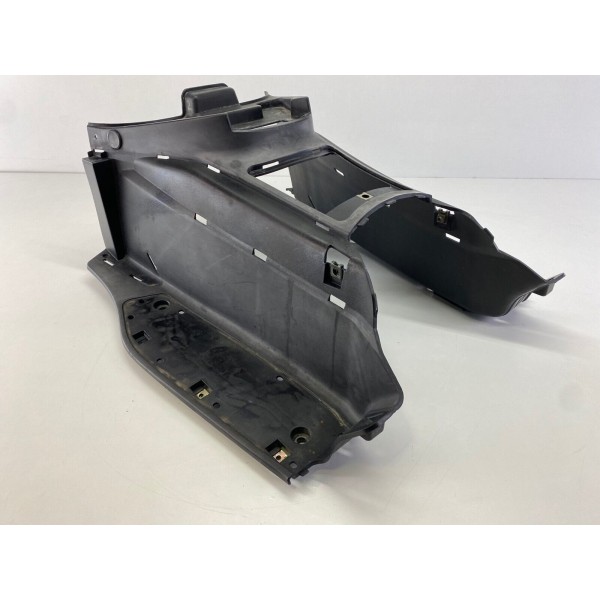 PLASTIC CENTRE TUNNEL KYMCO XCITING 250 500 2005-2008