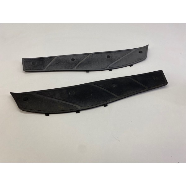 PAIR OF RIGHT-HAND FOOTREST MATS PIAGGIO X9 EVOLUTION 200 250