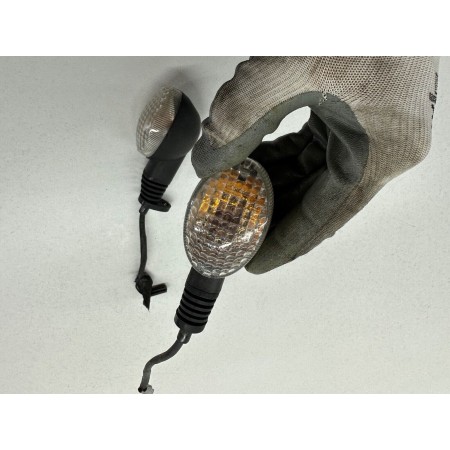 COPPIA PEDALINE POSTERIORI PASSEGGERO DX SX YAMAHA MT-03 MT03 660 2006-2014