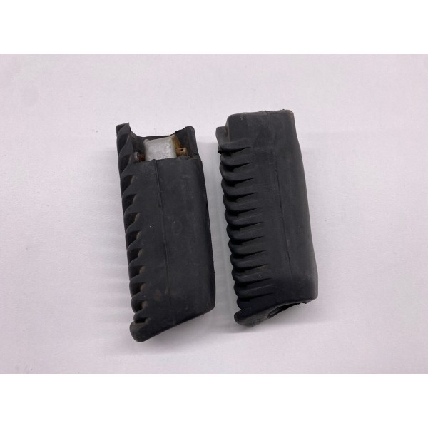 COPPIA PEDANE PEDALINE PASSEGGERO POSTERIORE APRILIA LEONARDO 125 150 4T