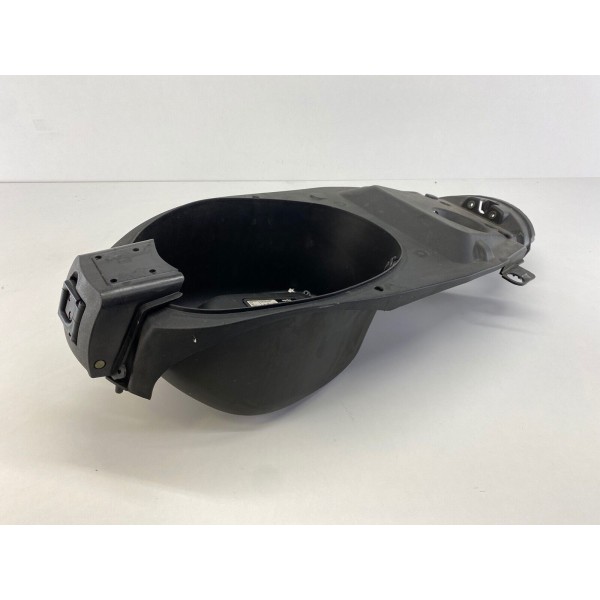 COMPARTIMENTO DE PLASTICO BAJO ASIENTO CASCO APRILIA SCARABEO 125 2007-2012