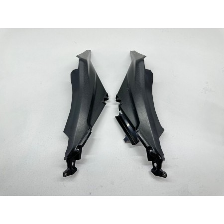 VERKLEIDUNGSABDECKUNG SATTEL RECHTS YAMAHA XMAX 300 2017-2020