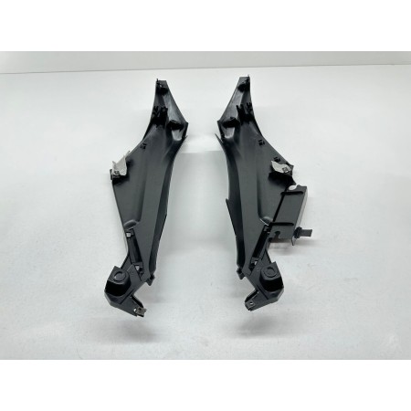 VERKLEIDUNGSABDECKUNG SATTEL RECHTS YAMAHA XMAX 300 2017-2020