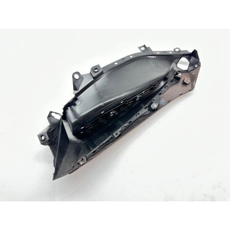 CARÉNAGE SOUS PIED DE LIT DROIT YAMAHA XMAX 300 2017-2020