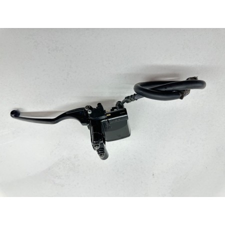 CILINDRO MAESTRO DE FRENO DELANTERO DERECHO YAMAHA XMAX 300 2017-2020