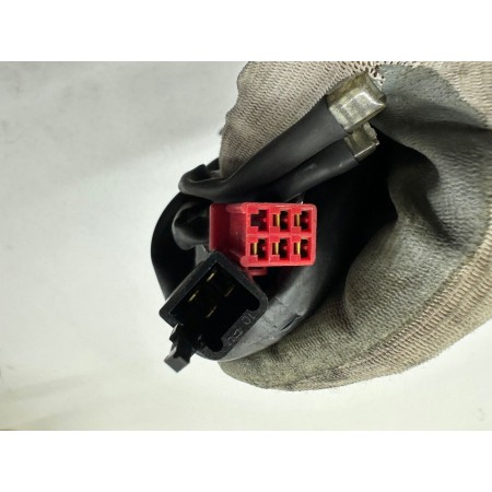 INTERRUPTEUR A BASCULE GAUCHE YAMAHA X-MAX 300 2017-2020