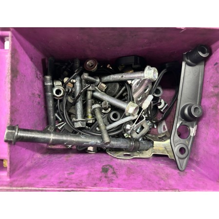 KIT VITI VITERIA BULLONI YAMAHA XMAX 300 X-MAX 300 2017-2020