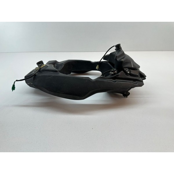 MALAGUTI F12 R ÖL KRAFTSTOFFTANK 2007-2011