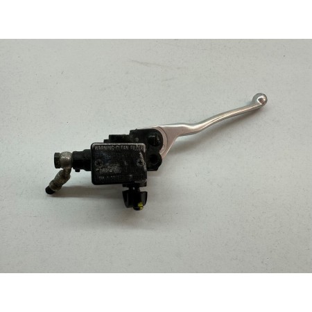 FRONT RIGHT MASTER CYLINDER SCARABEO 100 4T 2006-2009