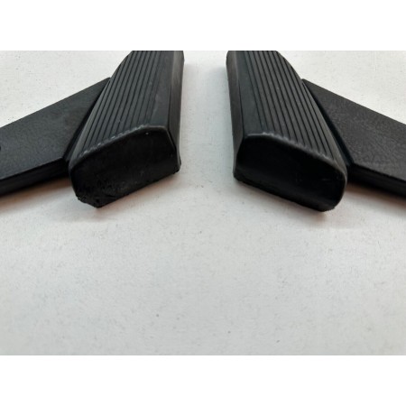 PLASTIC FOOTREST RIGHT LEFT PIAGGIO VESPA 50 S 2T 2007-2014