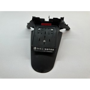 PARAFANGO POSTERIORE PORTATARGA YAMAHA MAJESTY 400 2009-2014