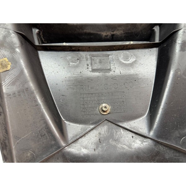 PARAFANGO POSTERIORE PORTATARGA YAMAHA MAJESTY 400 2009-2014