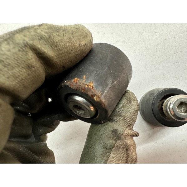 GEGENGEWICHTE LENKERGEWICHTE RECHTS LINKS KYMCO AGILITY PLUS 50 125 150 4T