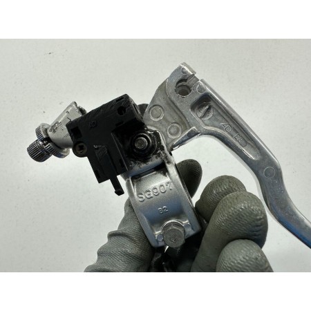 SUPPORT LEVIER D'EMBRAYAGE GAUCHE KAWASAKI EN 500 1991-1996