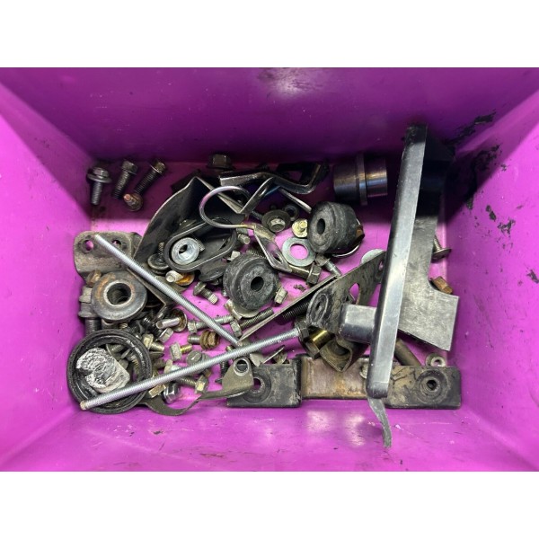 KIT VITI VITERIA BULLONI KAWASAKI EN 500 1991-1996