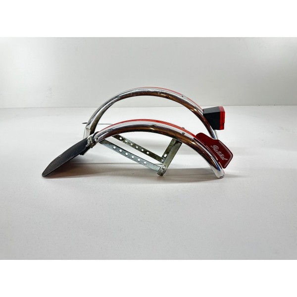 PAIR OF LEM PRATIKAL 50 FRONT AND REAR MUDGUARDS