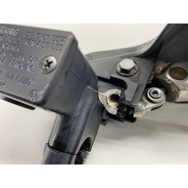 POMPA FRENO ANTERIORE DESTRA DX HONDA XL1000 VARADERO 2003-2007