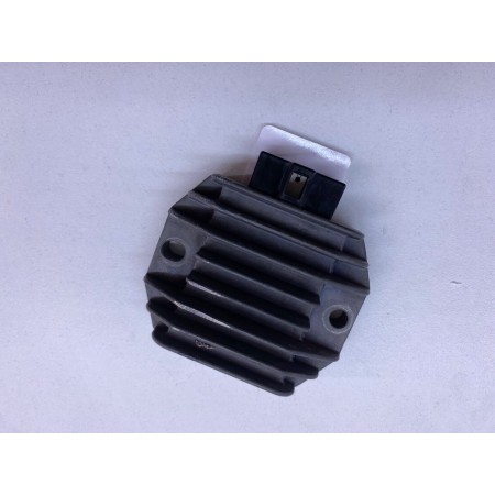 ORIGINAL SPANNUNGSREGLER APRILIA SPORTCITY CUBE 125 2004-2008-2012