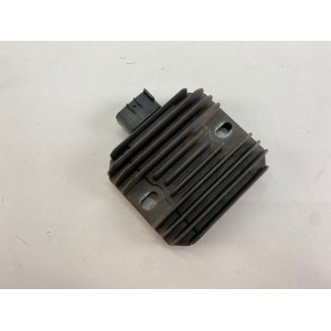 REGOLATORE TENSIONE TESTATO SUZUKI BURGMAN AN 400 2003 2004 2005 2006