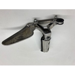 HONDA CBR 1100 XX SC35/C 1997-1998 HONDA CBR 1100 XX SC35/C 1997-1998 LINKSLENKER FUSSRASTE 2