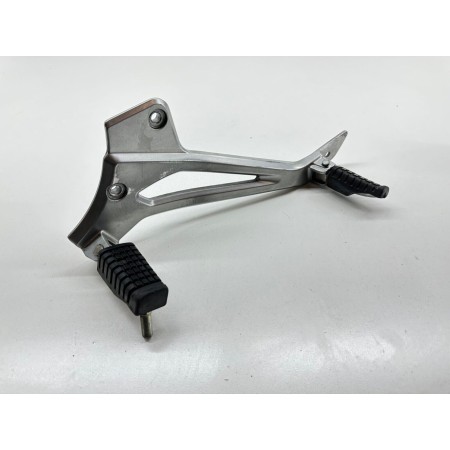 FOOTREST LEFT LEFT GEARBOX KAWASAKI ER5 500 2000-2005 ER 500-A