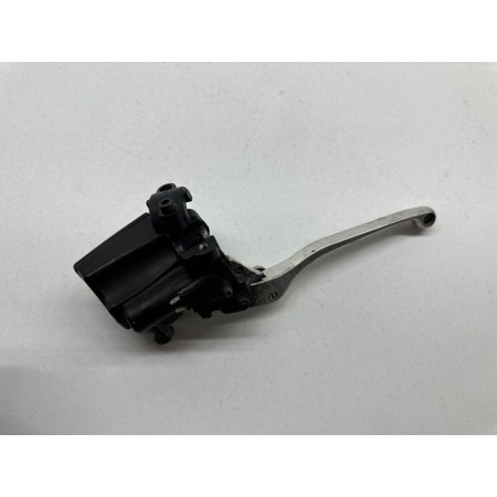 FRONT BRAKE MASTER CYLINDER RIGHT YAMAHA FJR 1300 2001 2002