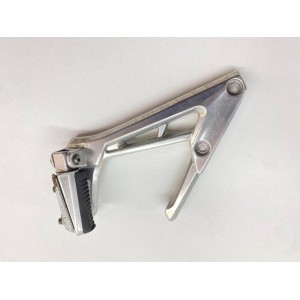 FUSSRASTE HINTEN LINKS YAMAHA FZS 1000 FAZER 2001-2005