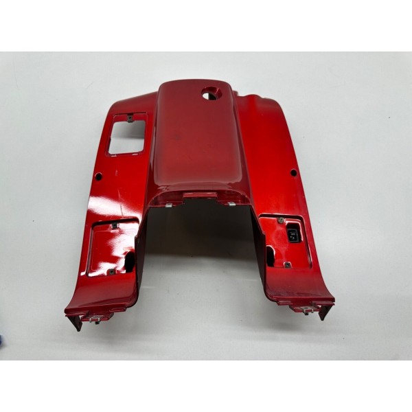 COQUE APLASTIQUE BOUCLIER DORSAL PIAGGIO HEXAGON 125 150 180 2T 1994-2001