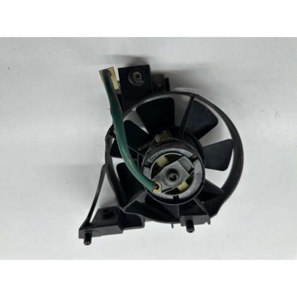 ELEKTRISCHER KÜHLERLÜFTER PIAGGIO HEXAGON 125 150 180 2T 1994-2001