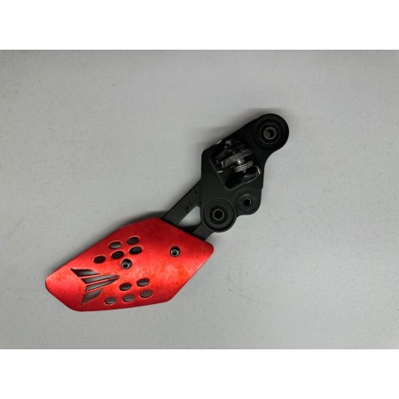 LEFT FOOTREST BRACKET LEFT GEARBOX YAMAHA MT07 MT-07 2021 2022 2023