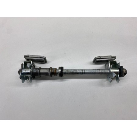 SUZUKI SV 650 1999-2002 PASADOR EJE RUEDA TRASERA