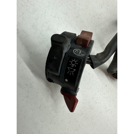 INVERSEUR DROIT GILERA RV 125 2T 1983-1989