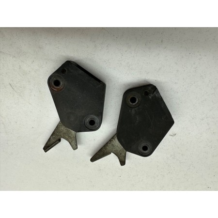 PAAR SATTELSCHLOSSHAKEN GILERA RV 125 2T 1983-1989