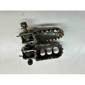 PAR DE PEDALES DERECHO IZQUIERDO BETA TRIAL ST 50 01 RK6 2000