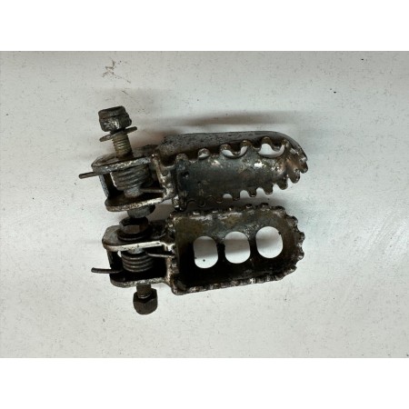 PAR DE PEDALES DERECHO IZQUIERDO BETA TRIAL ST 50 01 RK6 2000