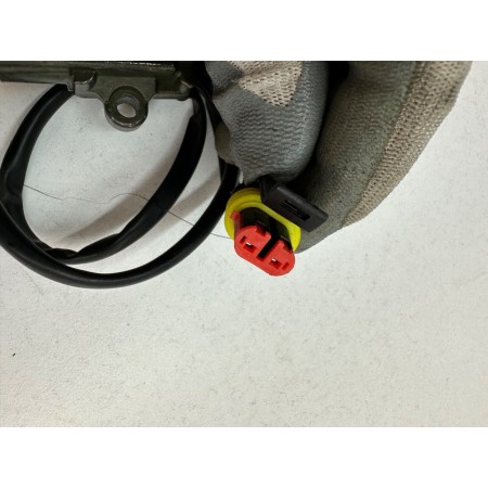 SENSOR DE DESCONEXIÓN DEL CABALLETE LATERAL BENELLI LEONCINO 500 2017-2020-2022