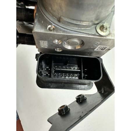 UNIDAD DE CONTROL MÓDULO DE CONTROL ABS BENELLI LEONCINO 500 2017-2020-2022